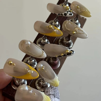 2025 Summer Trendy Handmade Nails Almond Press On Nails 10Pcs 3D Flower Design False Nails with Adhesive Glue & Nail File Set